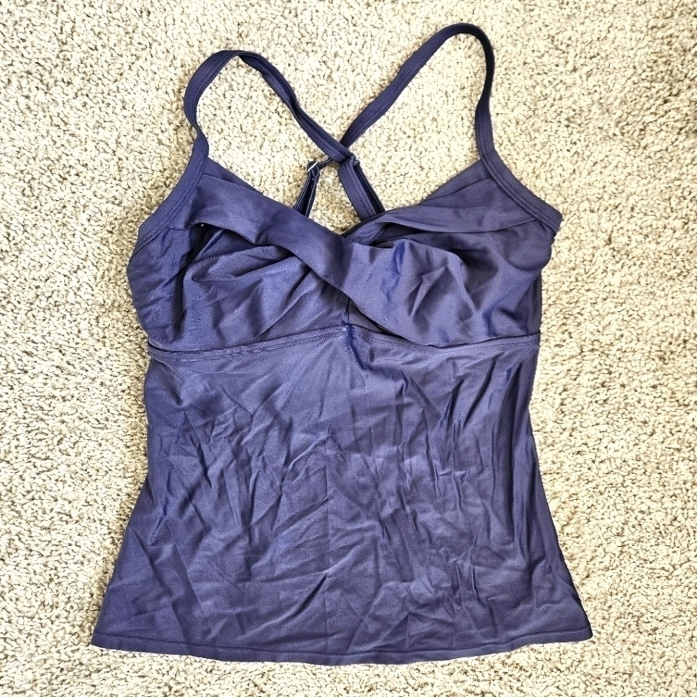 Athleta navy blue tankini top size 34D/DD